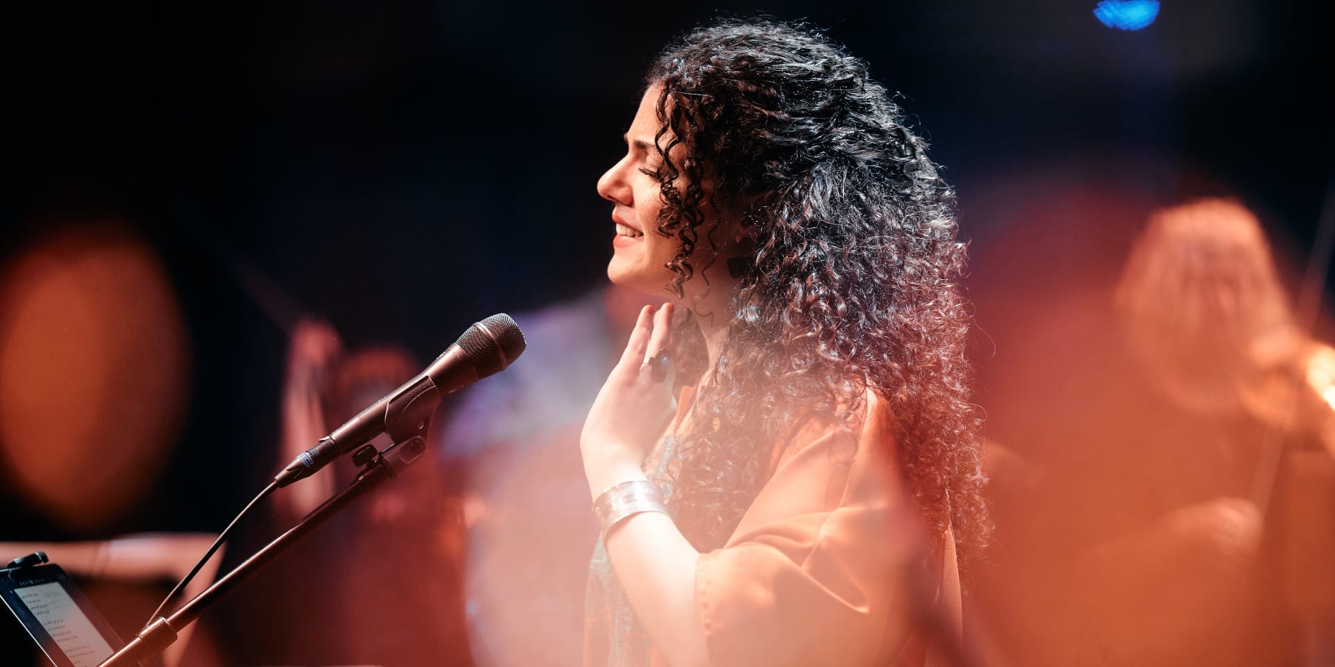 Award-winning Nai Barghouti returns to perform with Scotland’s National Orchestra